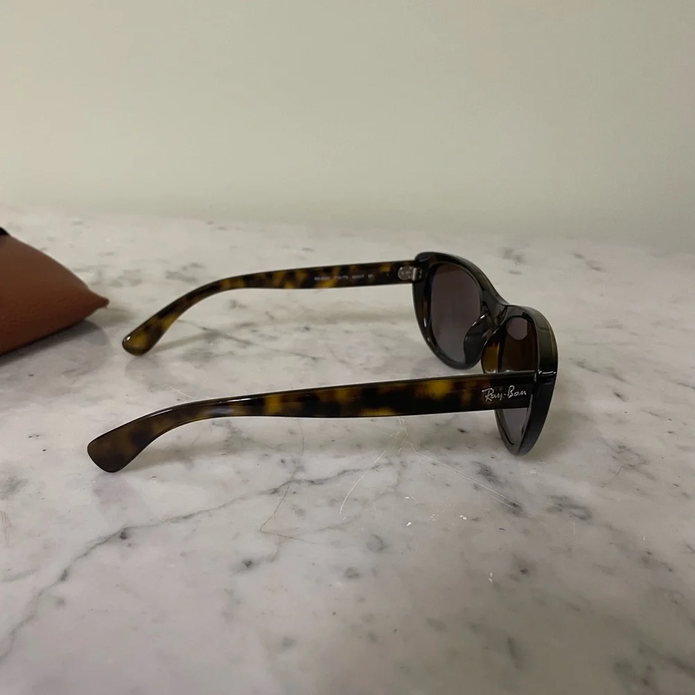 Ray-Ban Tortoiseshell Sunglasses Polarized RB 4227 - Picture 6 of 7